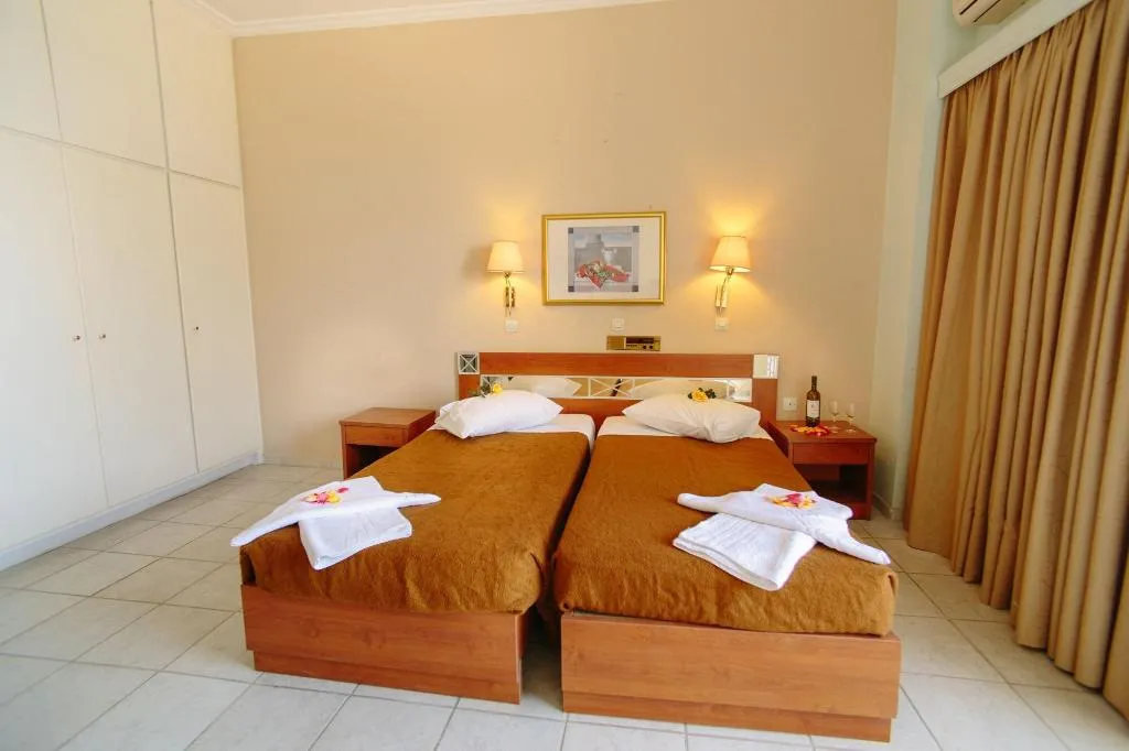 Room, Orpheus Studios, Kos