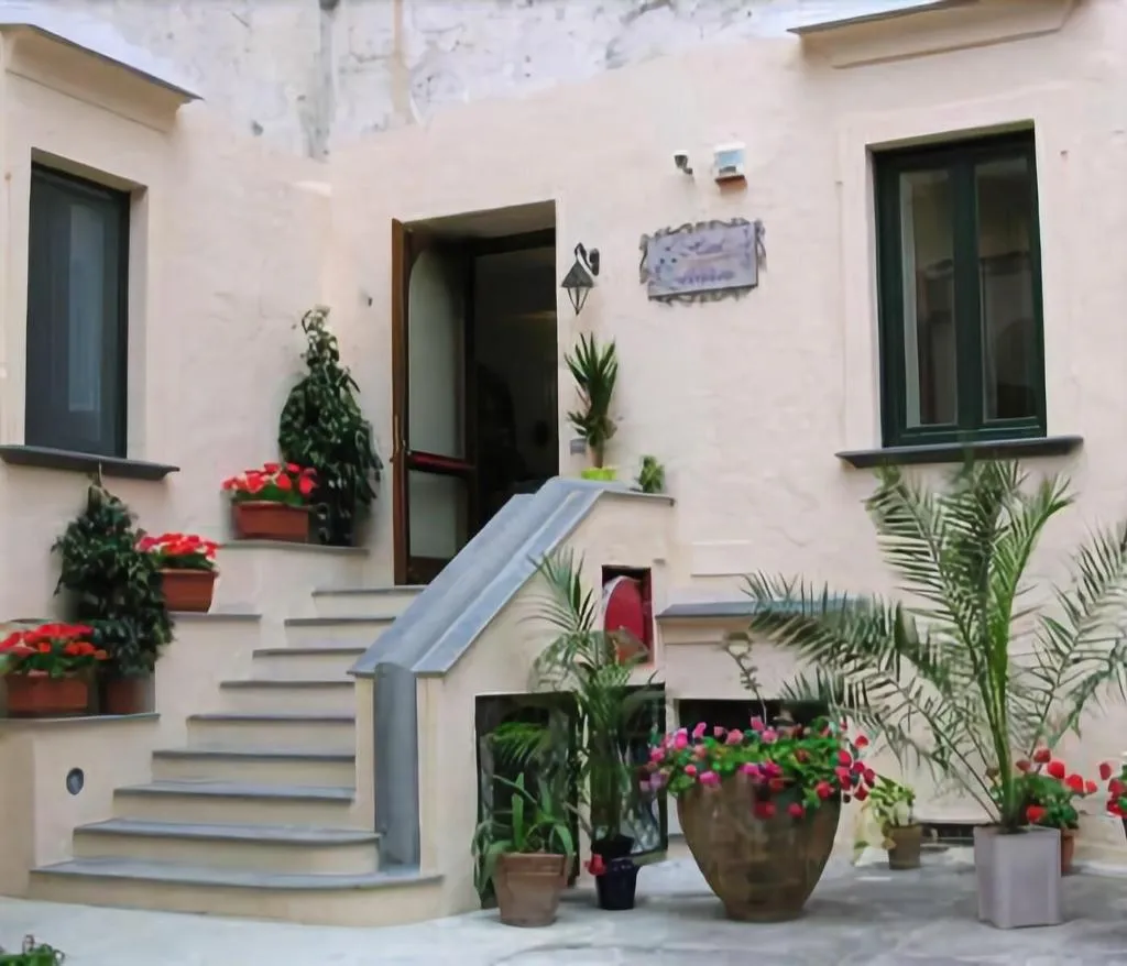General view, Hotel Floridiana, Naples