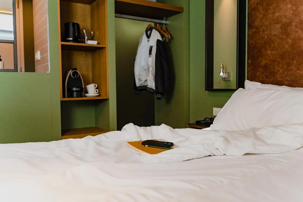 DOUBLE STANDARD Room, Hotel De Hallen, Amsterdam