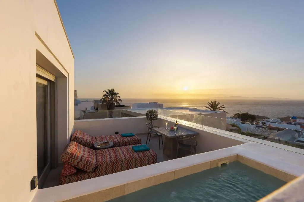 SUITE SEA VIEW HONEYMOON Room, La Madeleine Oia, Santorini