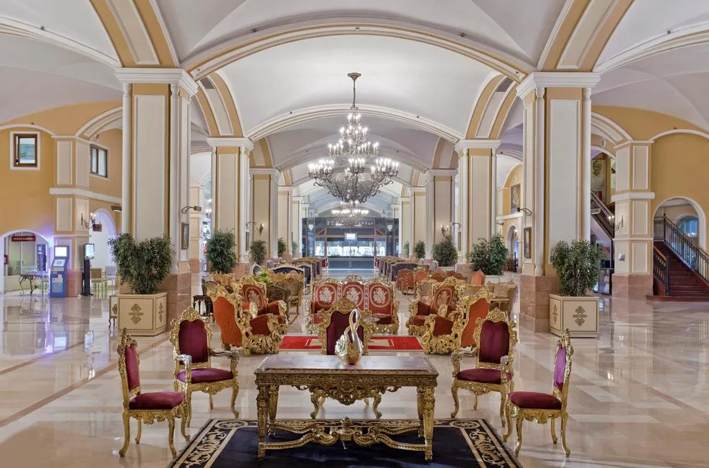 Lobby, Kremlin Palace, Antalya