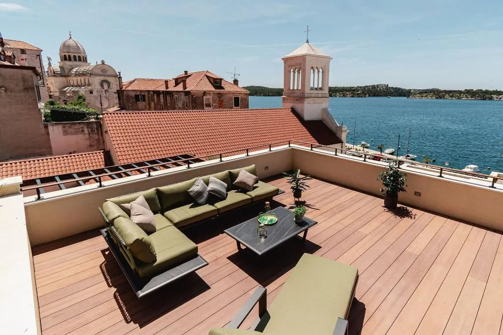Room, Armerun Heritage Hotel & Residences, Split