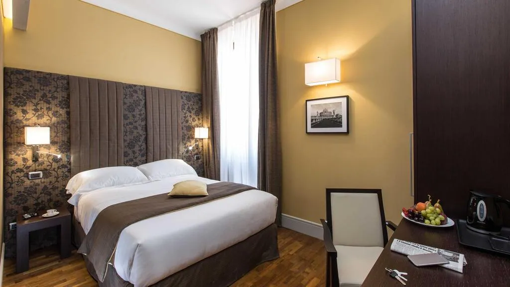 DOUBLE STANDARD Room, Monti Palace Hotel, Rome