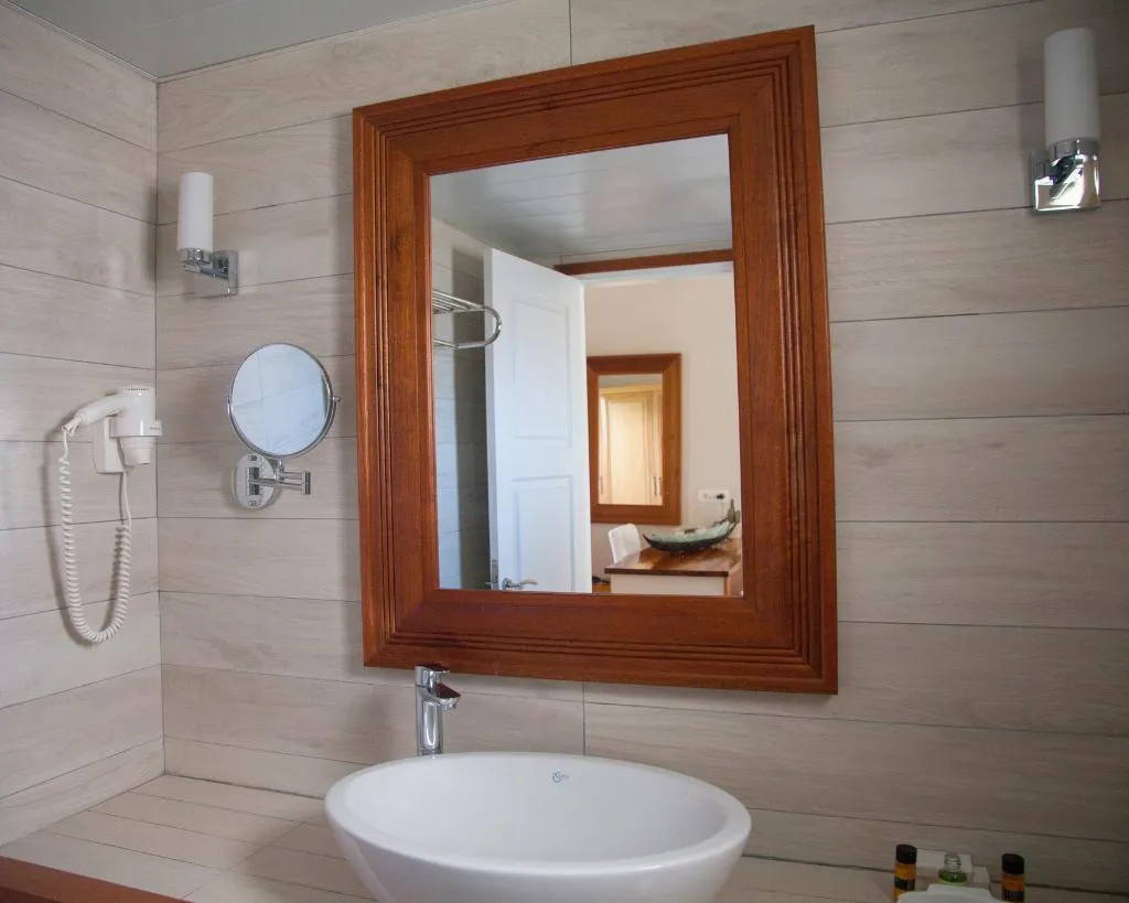 DOUBLE SUPERIOR Room, Meltemi Village, Santorini
