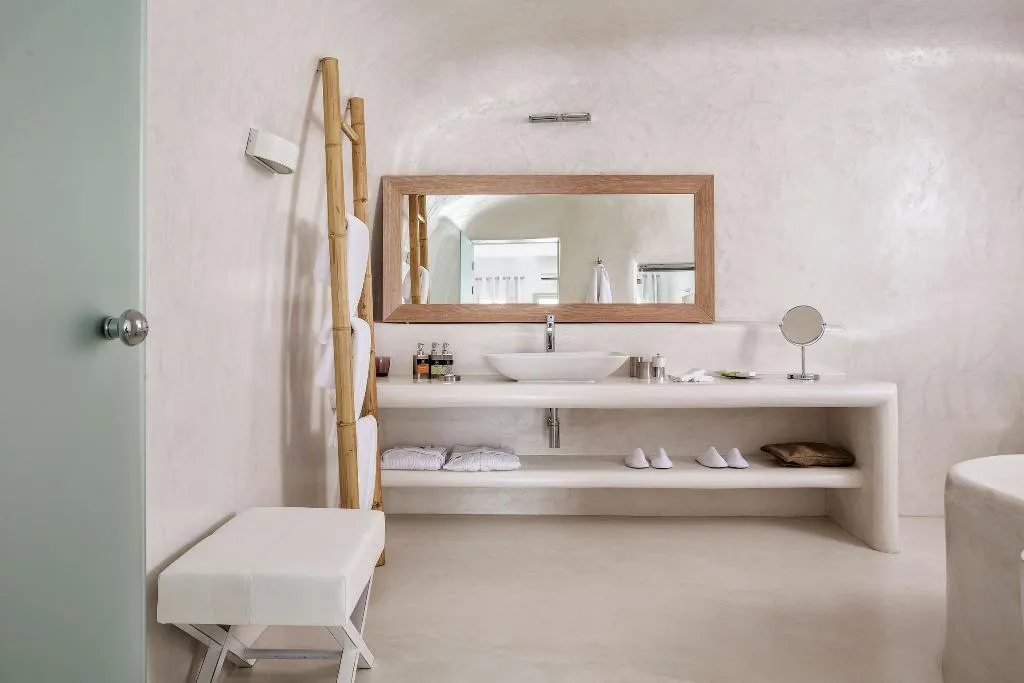 SUITE HONEYMOON Room, Charisma Suites, Santorini