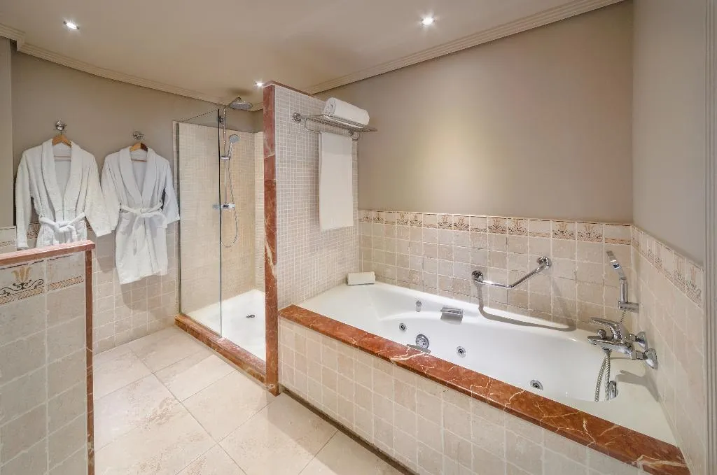 JUNIOR SUITE PREMIUM Room, Barcelo Marbella, Costa Del Sol
