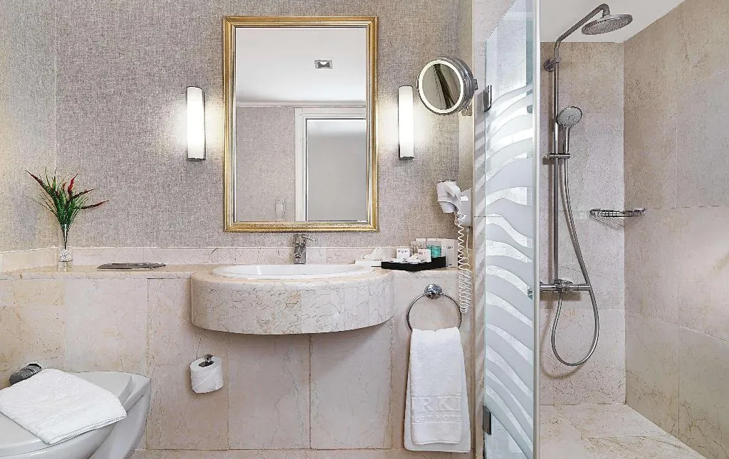 Room, Imperial Turkiz Resort Hotel, Antalya