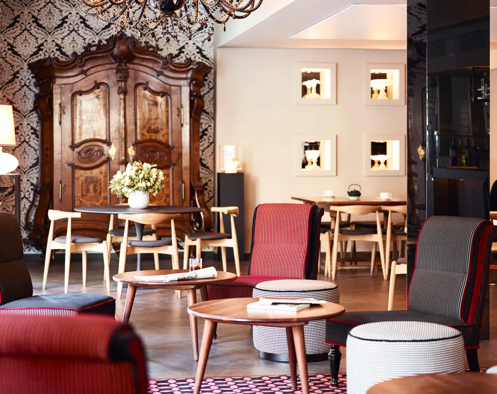 Restaurant, Villa Emilia, Barcelona