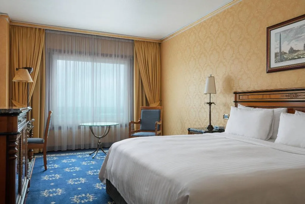 Room, Marriott Hotel Rome Park, Rome
