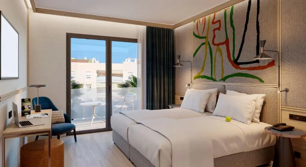 JUNIOR SUITE STANDARD Room, Sercotel Rosaleda Málaga, Costa Del Sol