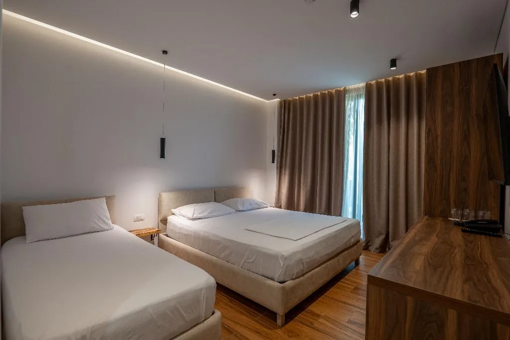 TRIPLE basement Room, Havana, Southern Albania