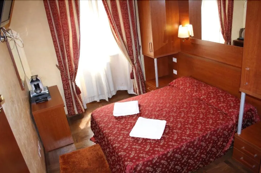 Room, Beautiful Place In Rome, Rome
