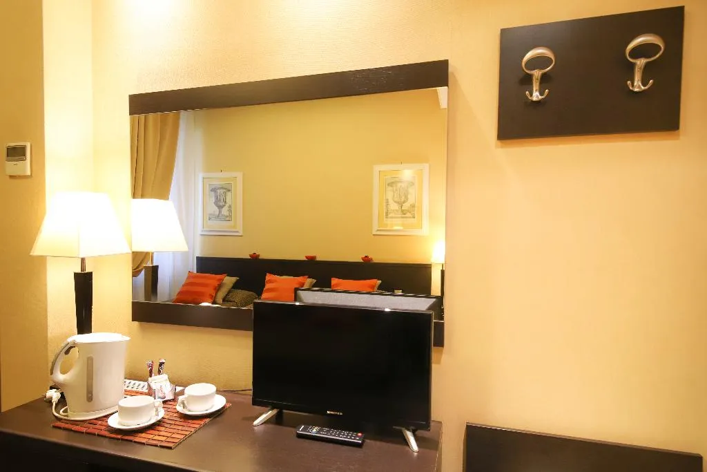 TRIPLE STANDARD Room, Latinum, Rome