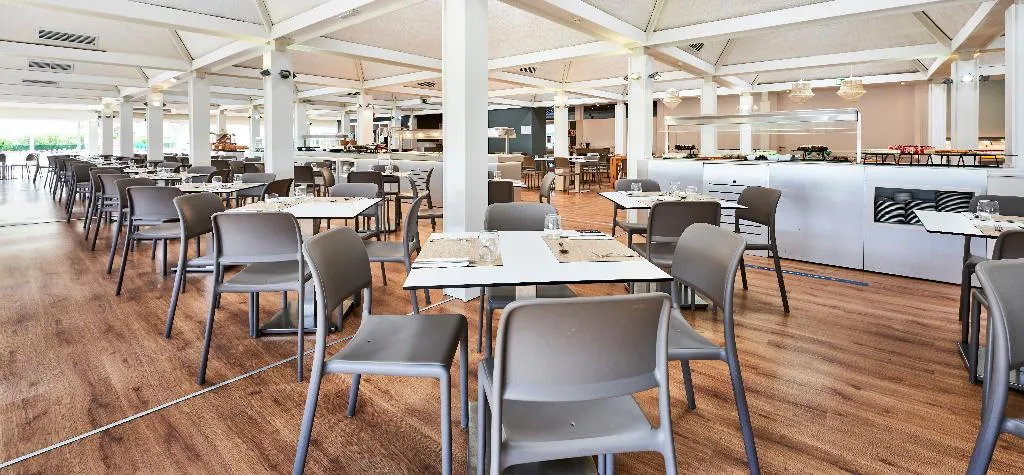Restaurant, Hotel Globales Cala´n Bosch, Menorca