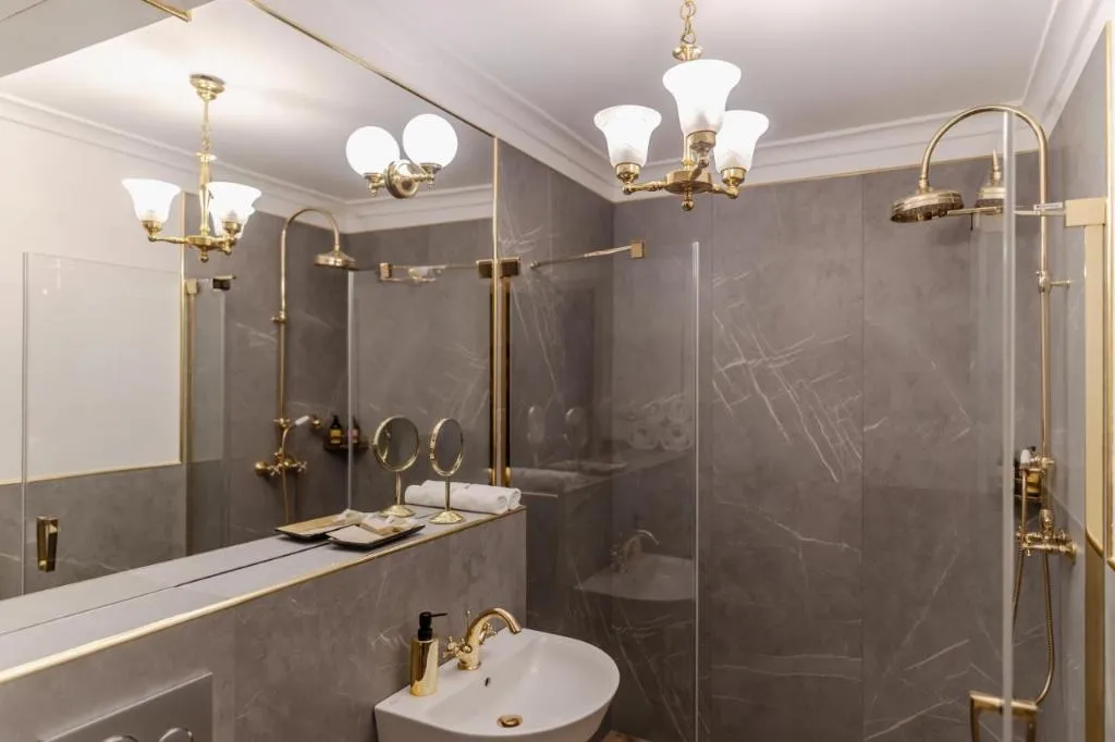 Room, Hotel H15 Francuski Old Town - Destigo Hotels, Krakow