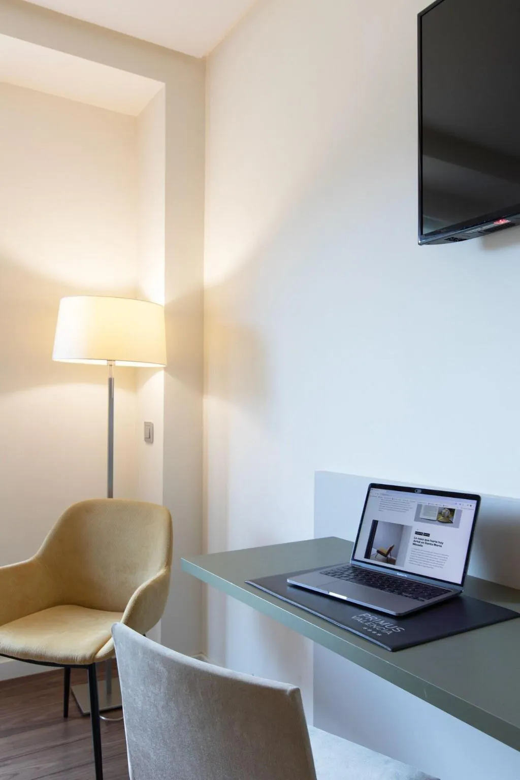 Room, Primus Valencia, Valencia