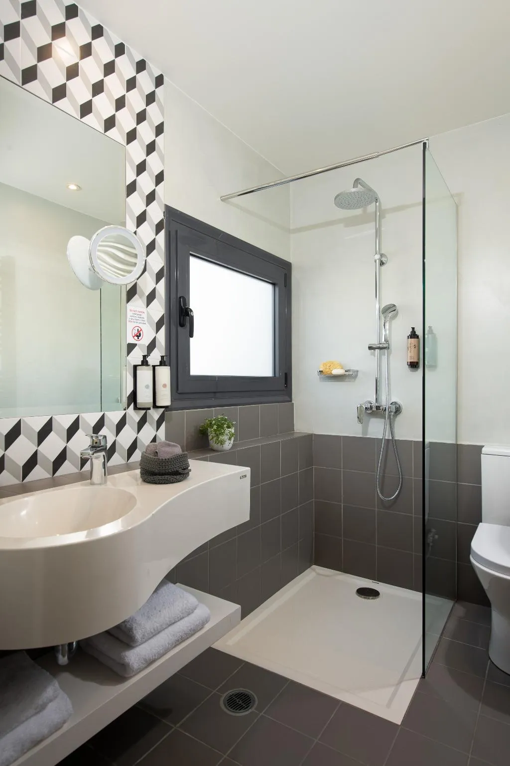 Room STANDARD Room, The Urban Nest Athens - Suites & Apartments, Athens