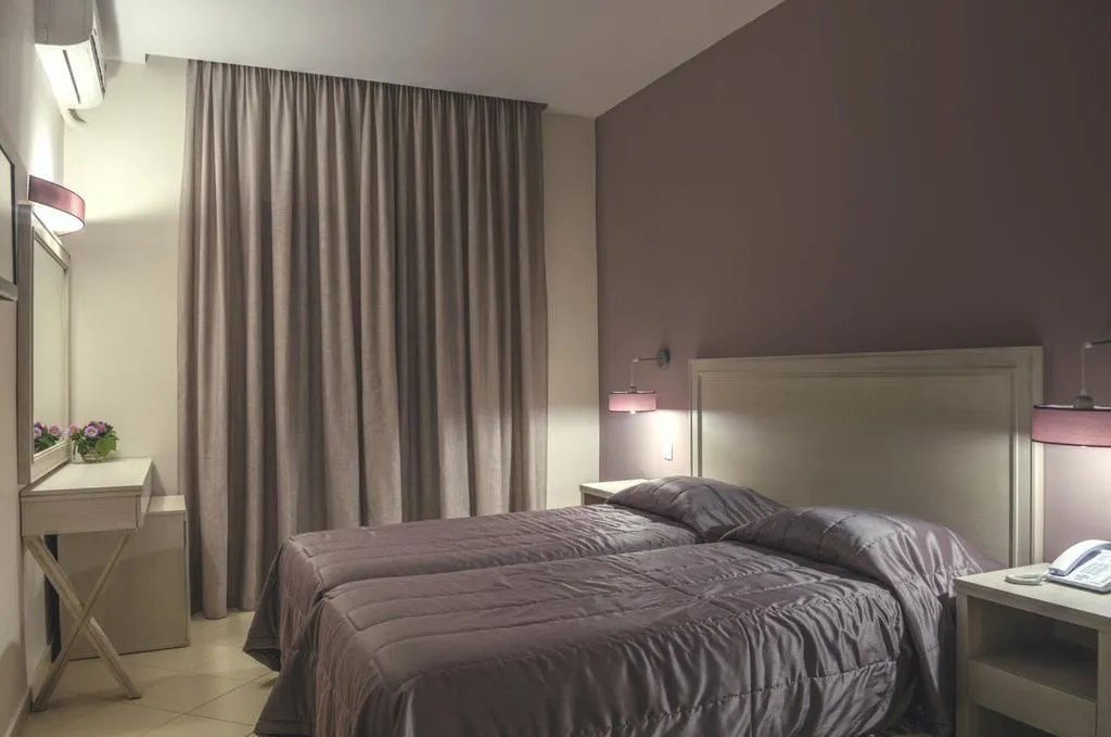 Double or Twin GARDEN VIEW Room, Delfinia, Corfu
