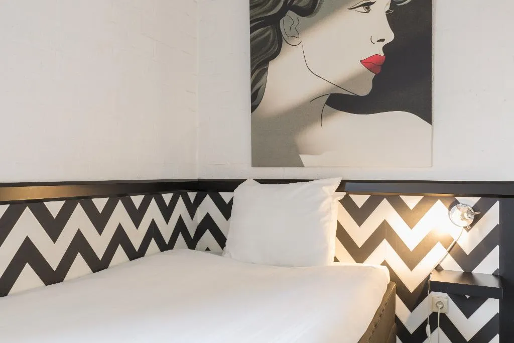 SINGLE COMFORT Room, Leonardo Hotel Lelystad City Center, Amsterdam