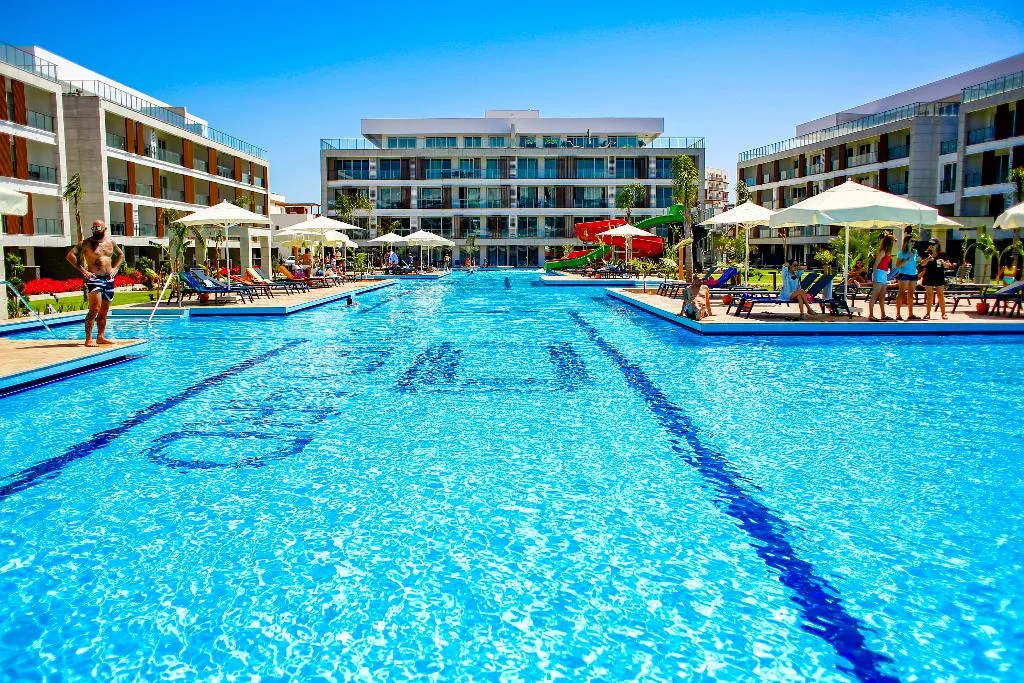 Pool, Courtyard Long Beach Holiday Resort, Cyprus