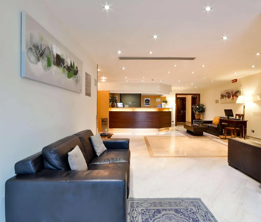 Lobby, Suites & Residence Hotel, Naples