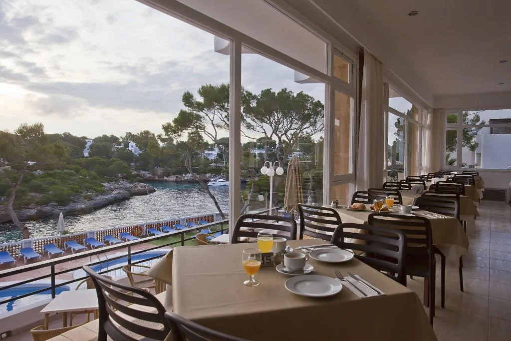 Restaurant, Cala Ferrera, Majorca