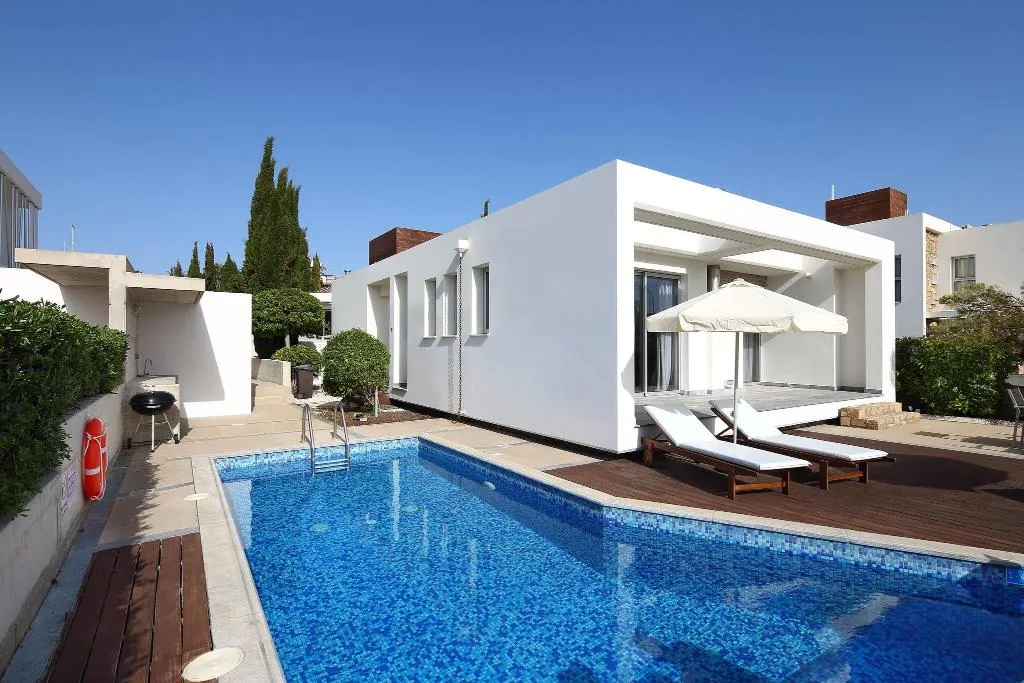 Pool, Paradise Cove Luxurious Beach Villas, Cyprus