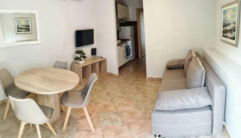 APARTMENT CAPACITY 4 Room, Matilde Beach Resort, Split