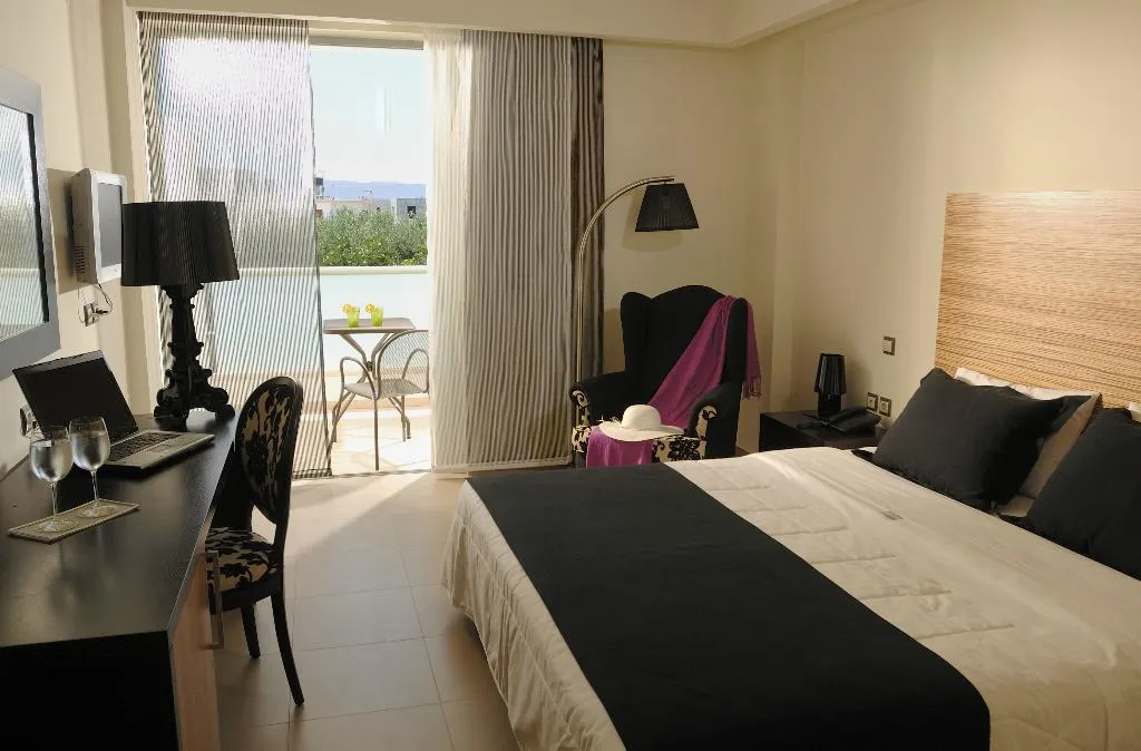Room, Angela Suites Boutique Hotel, Crete
