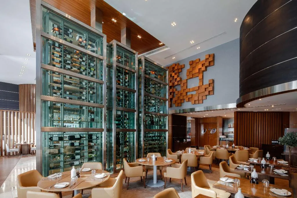 Restaurant, Radisson Blu Hotel, Dubai Media City, Dubai