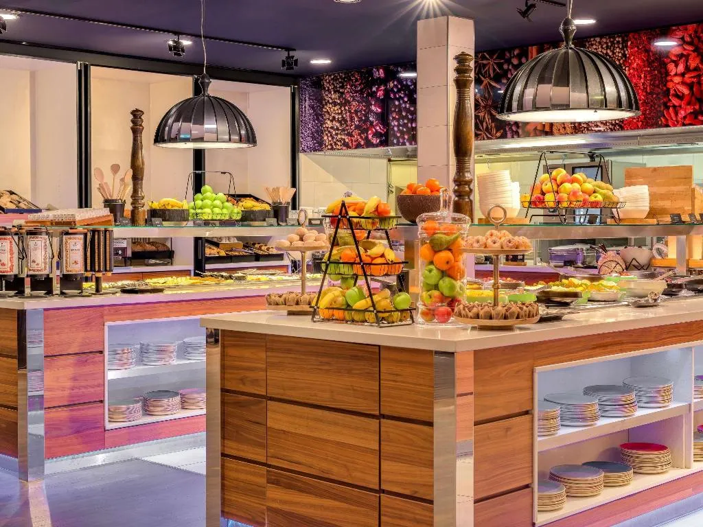 Restaurant, Movenpick Hotel Amsterdam City Centre, Amsterdam