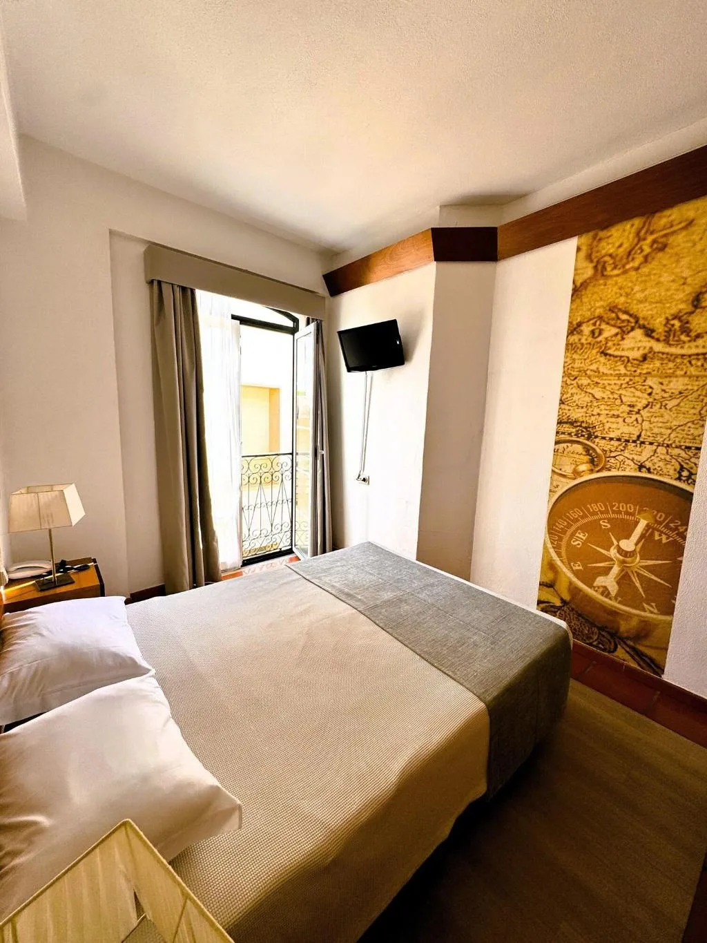 Room, Lagosmar, Algarve