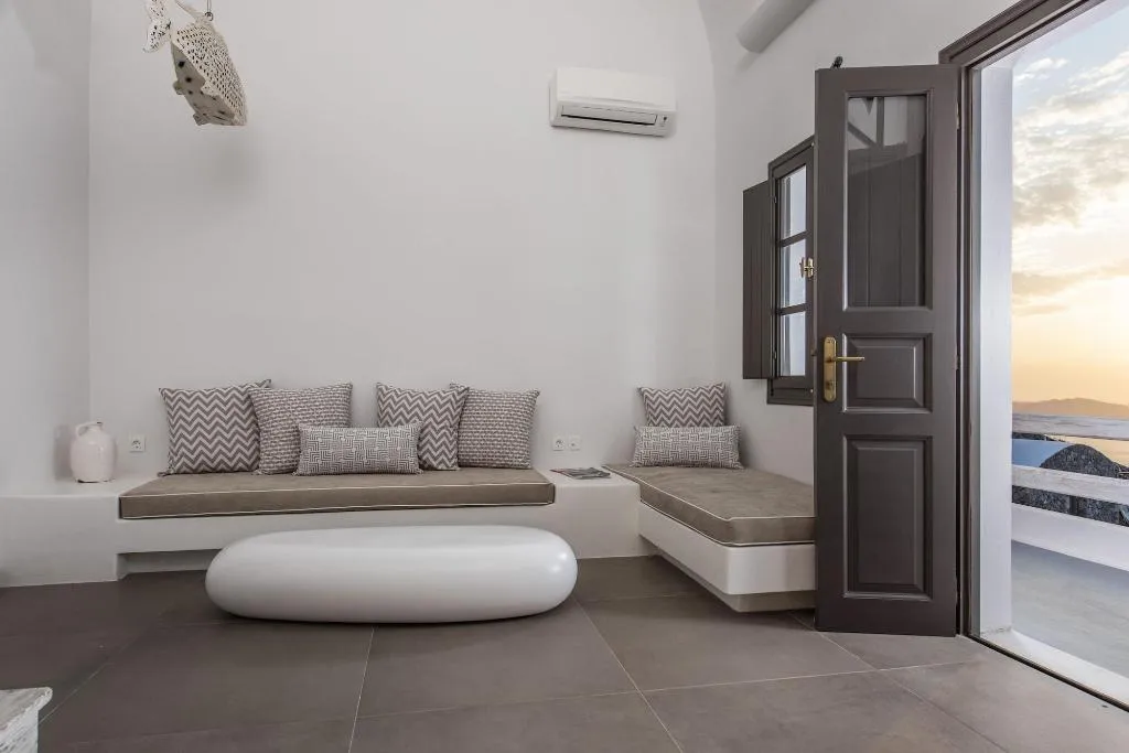 Room, Caldera Memories, Santorini