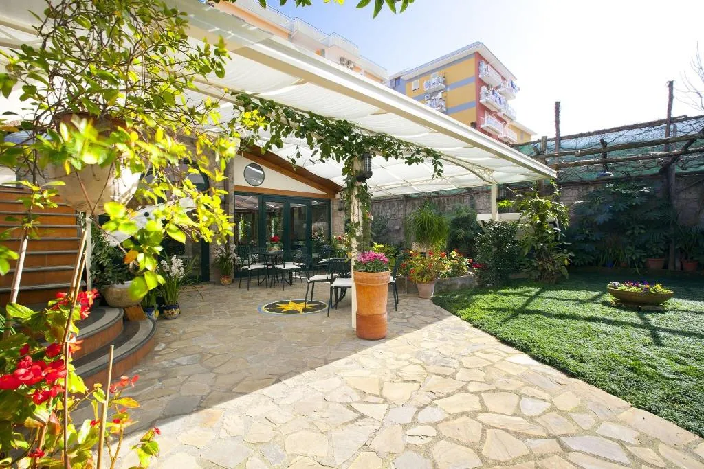 Lobby, Villa Angiolina Relais, Naples