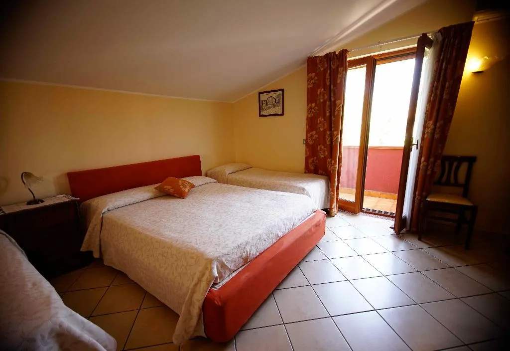 QUADRUPLE STANDARD Room, B&B Casalotto Inn, Catania