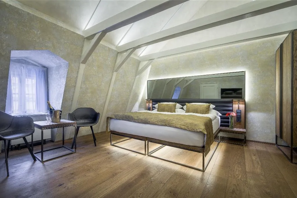 Room, Hotel Waldstein, Prague
