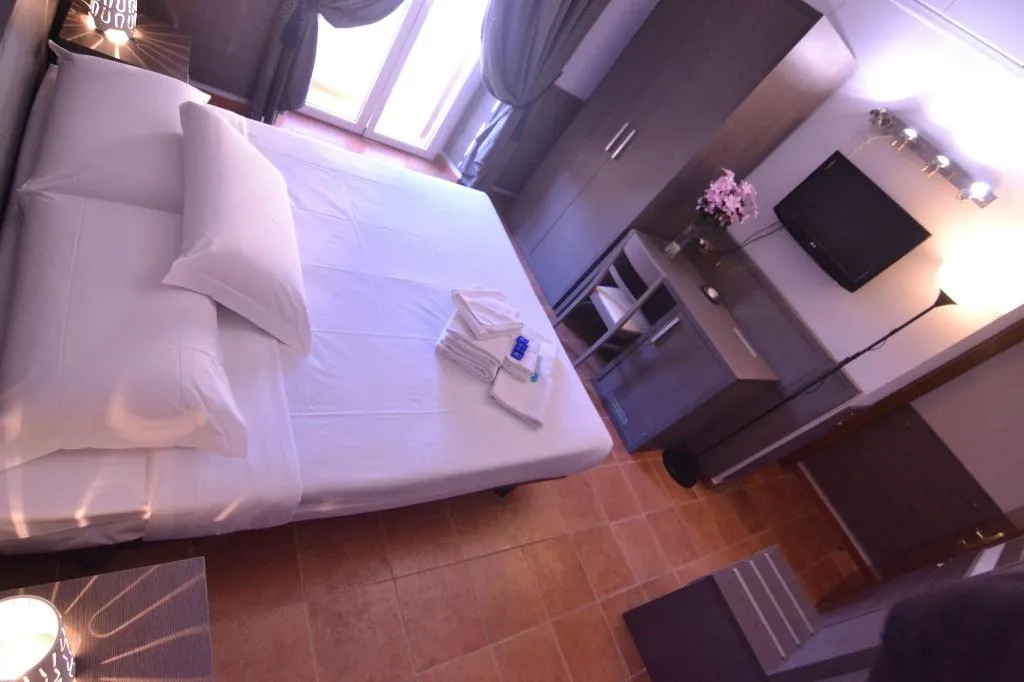Room, Hotel Mirti, Rome