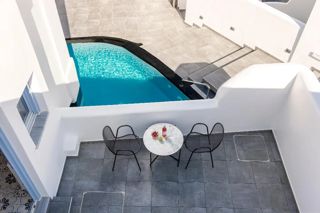 SUITE WITH JACUZZI Room, Sole D'Oro Luxury Suites, Santorini