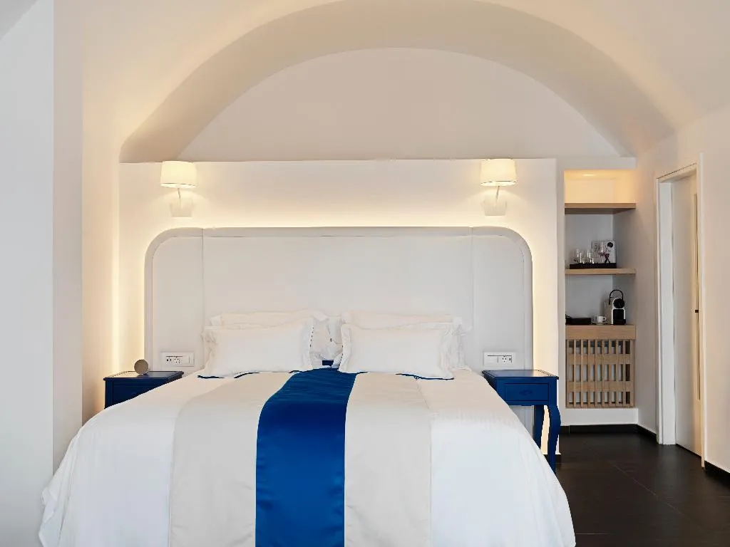 SUITE SUPERIOR SEA VIEW Room, Katikies Santorini -Pelagos House, Santorini