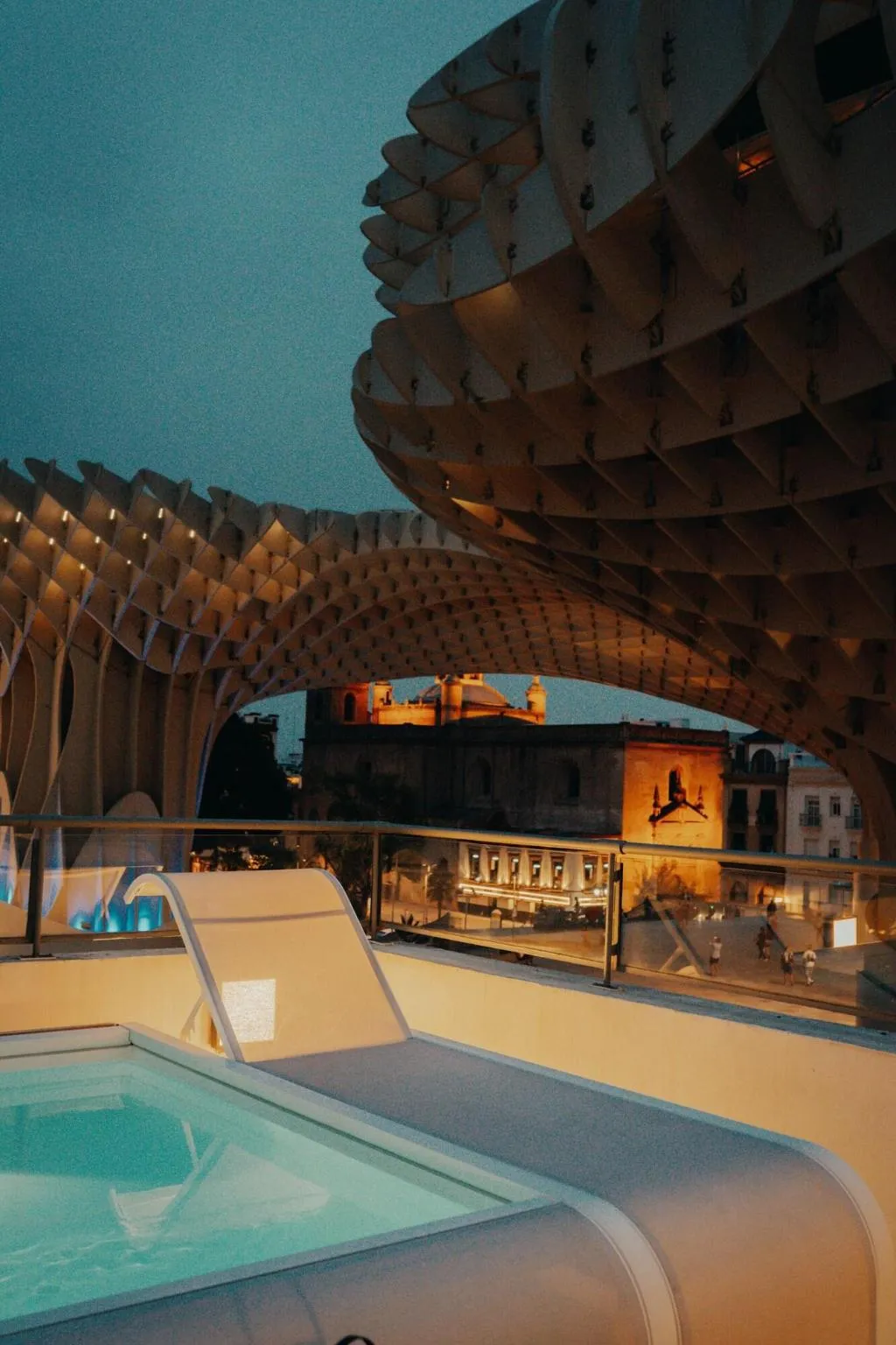 Pool, Welldone Metropol, Seville