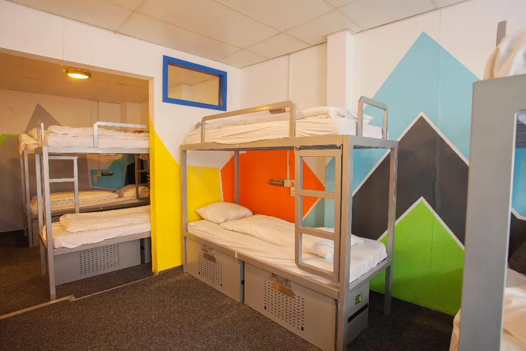 Bed in dormitory STANDARD Room, Flying Pigs Downtown Hostel Amsterdam, Amsterdam