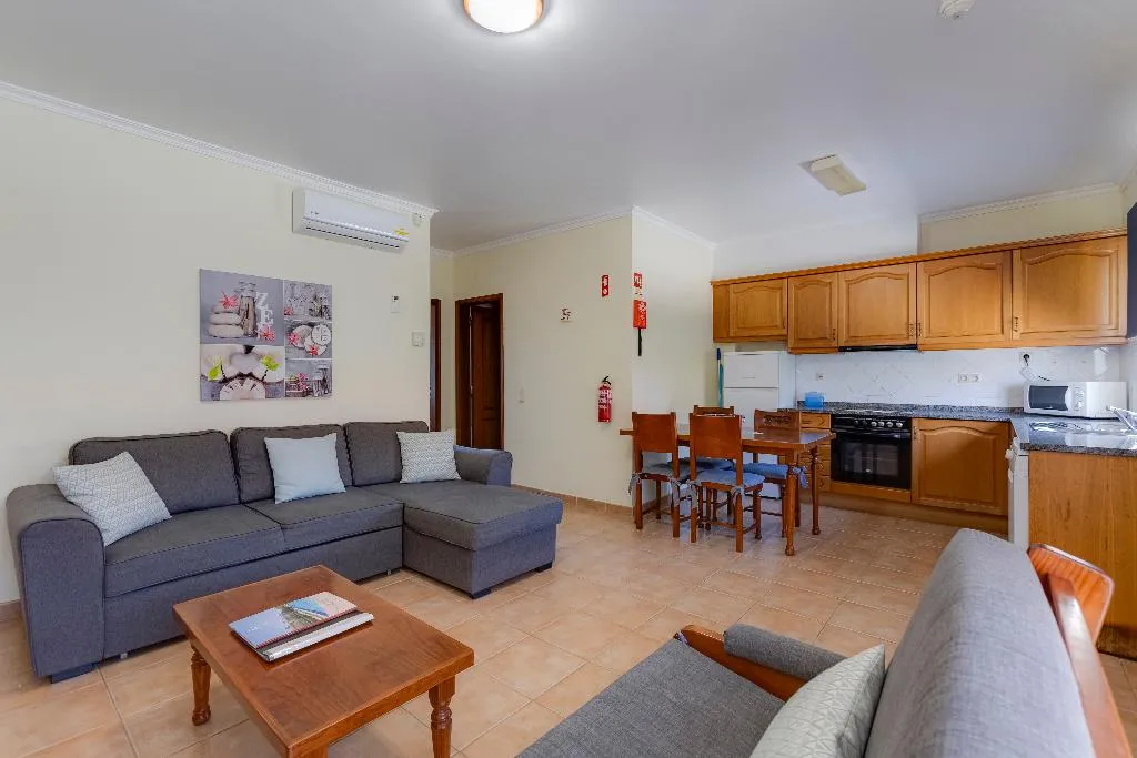 APARTMENT TWO BEDROOMS Room, Villas Barrocal, Algarve