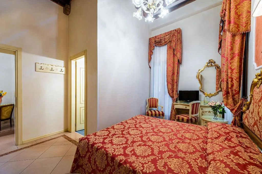 Room, Hotel Al Vagon, Venice
