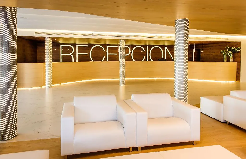 Lobby, Carlos I, Costa Blanca