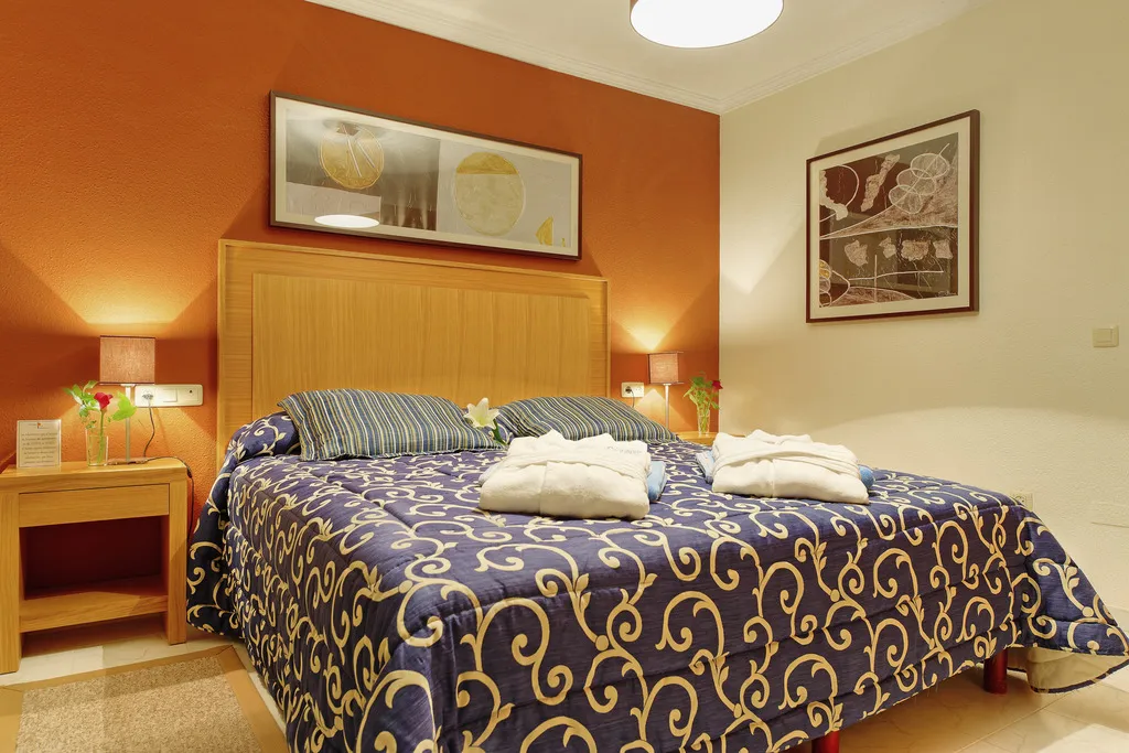 Room, Muthu Infiniti Beach Resort, Costa Almeria