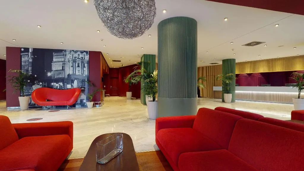 Lobby, Radisson RED Madrid, Madrid