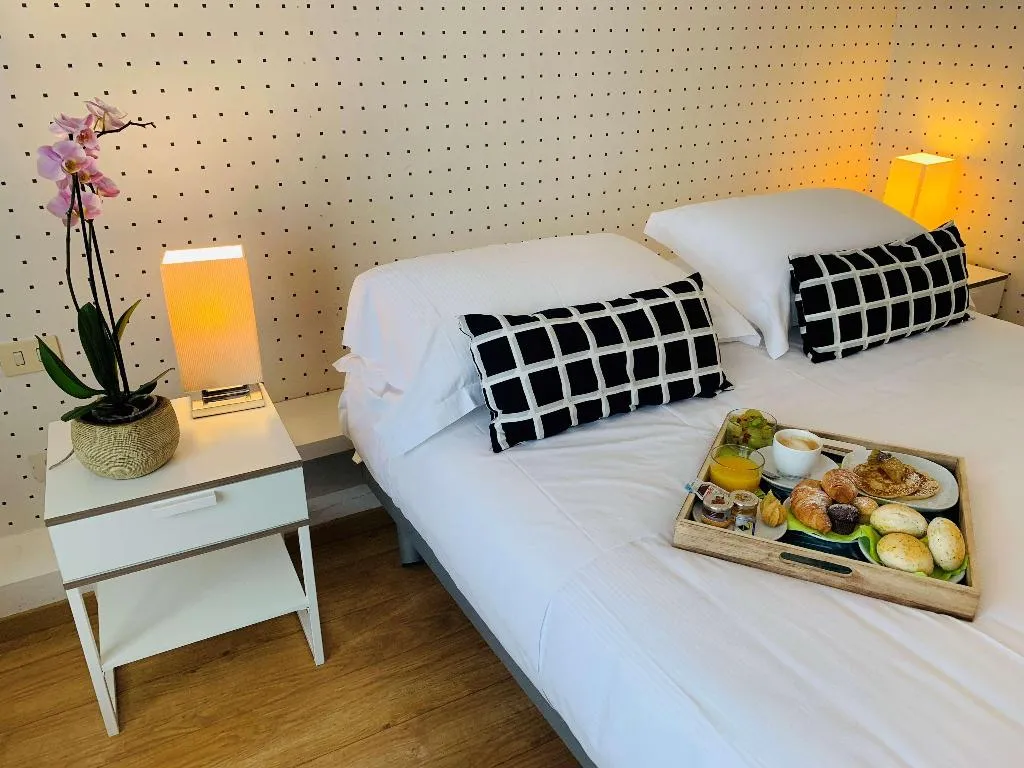 DOUBLE KING SIZE BED Room, Hotel Blaise & Francis, Milan