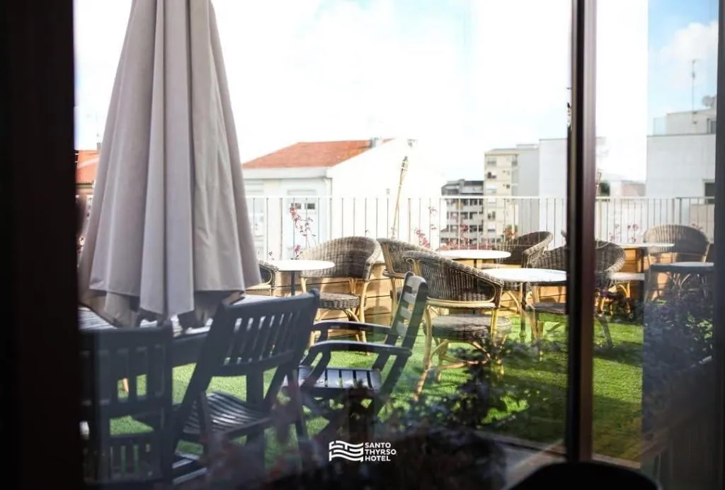 Terrace, Santo Thyrso Hotel, Porto