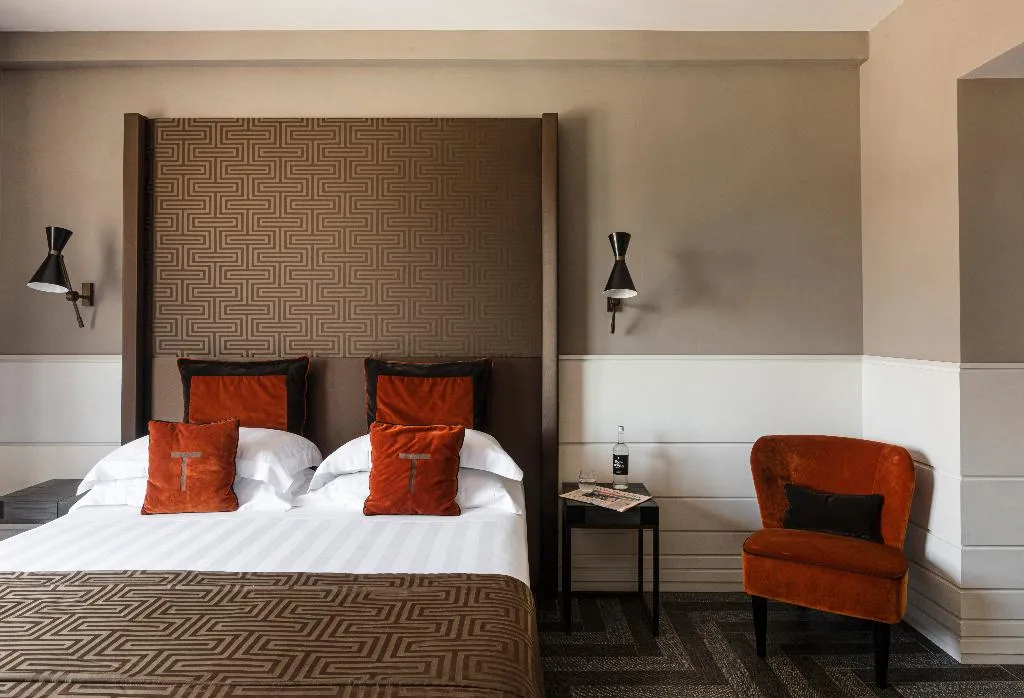 JUNIOR SUITE DELUXE KING BED Room, The Tribune, Part of JDV by Hyatt, Rome