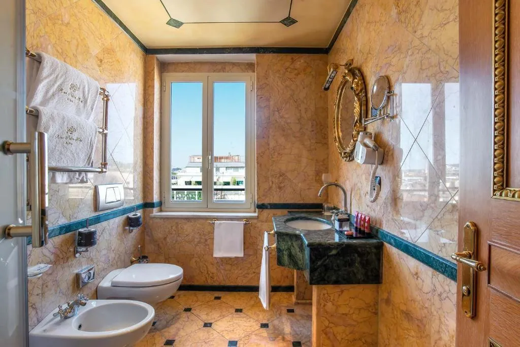 DOUBLE PREMIUM Room, River Palace Hotel, Rome